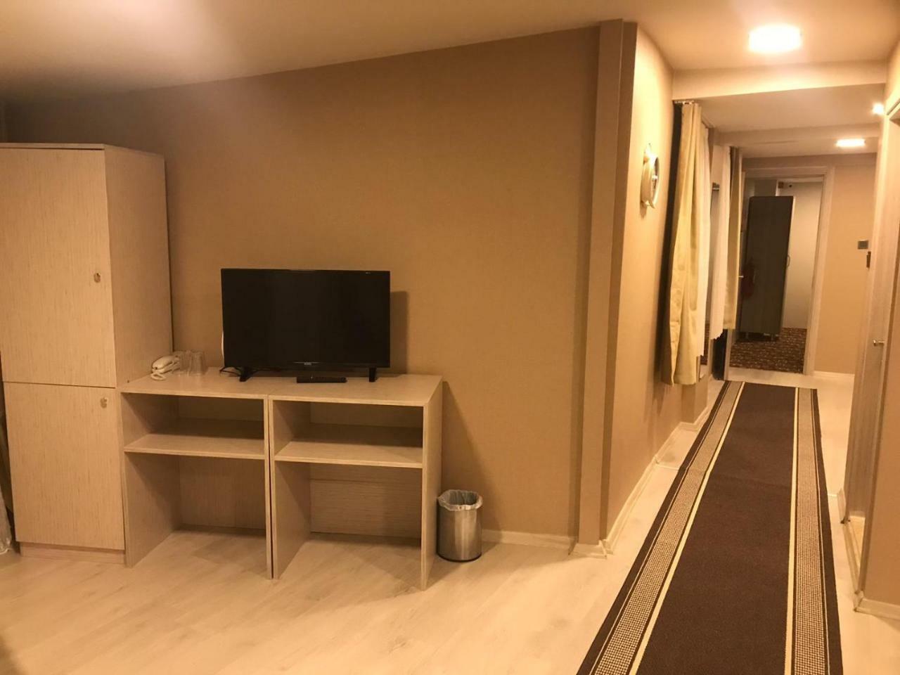 Grand Ahi Hotel Istanboel Buitenkant foto